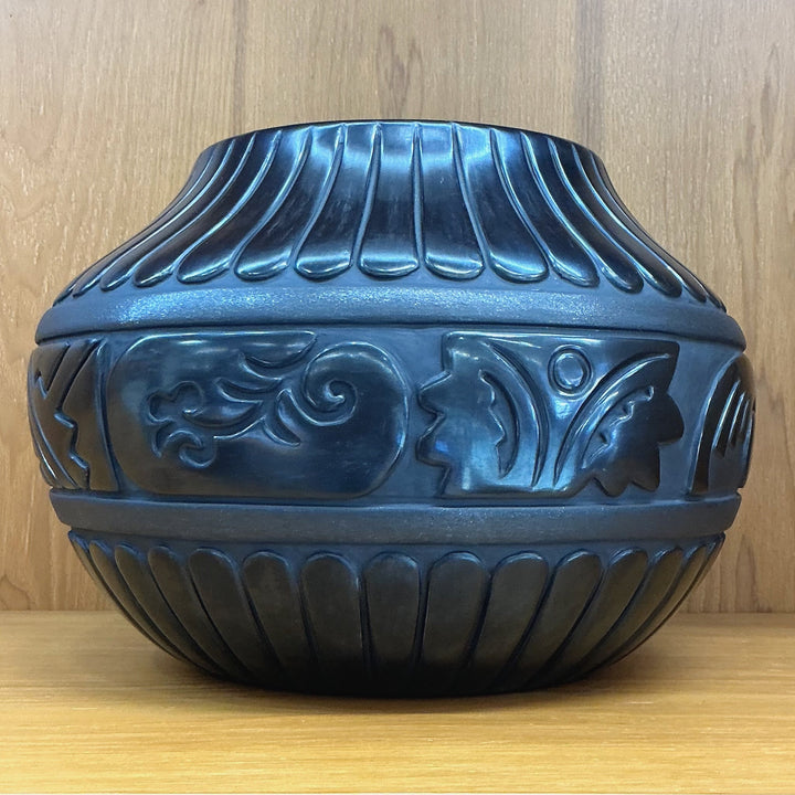 Rare Santa Clara Pot by Linda Tafoya Sanchez