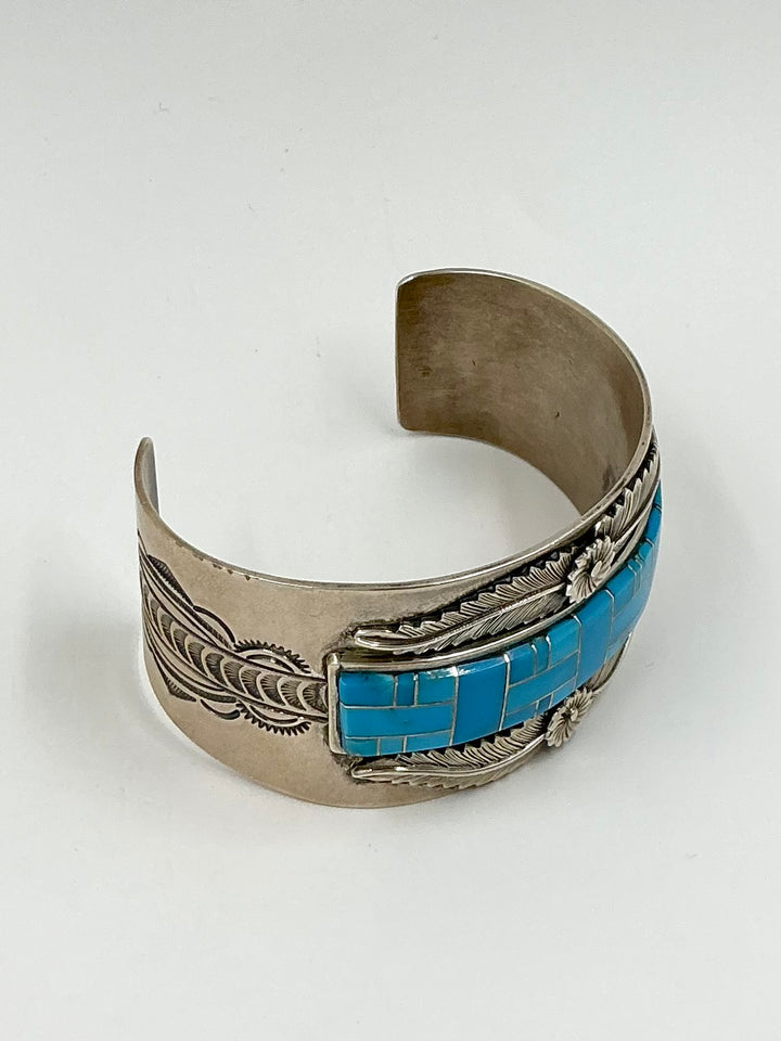 Pawn Navajo Sleeping Beauty Turquoise Inlaid Leaf Design Cuff Bracelet
