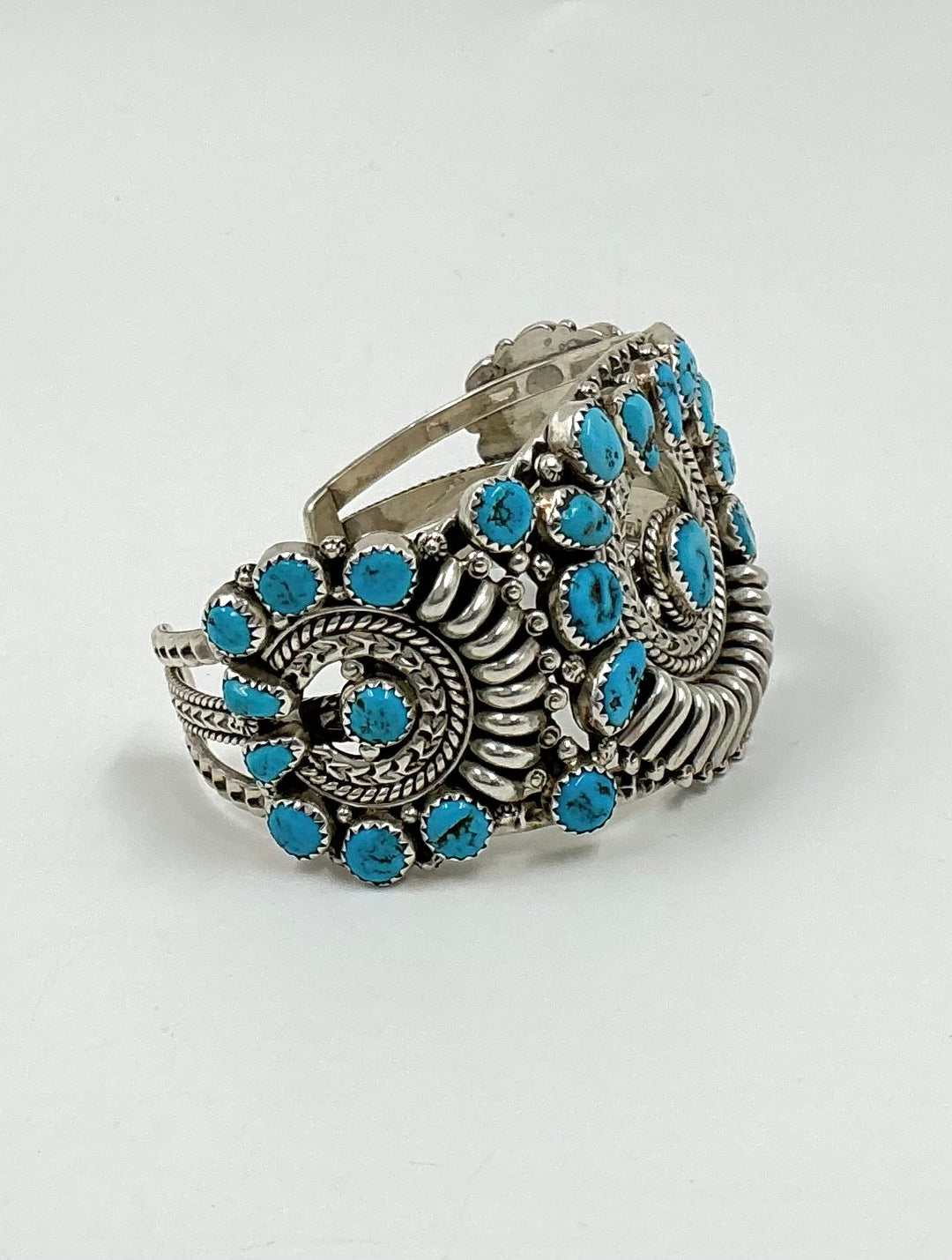 Navajo Pawn Sleeping Beauty Turquoise Naja Cuff Bracelet