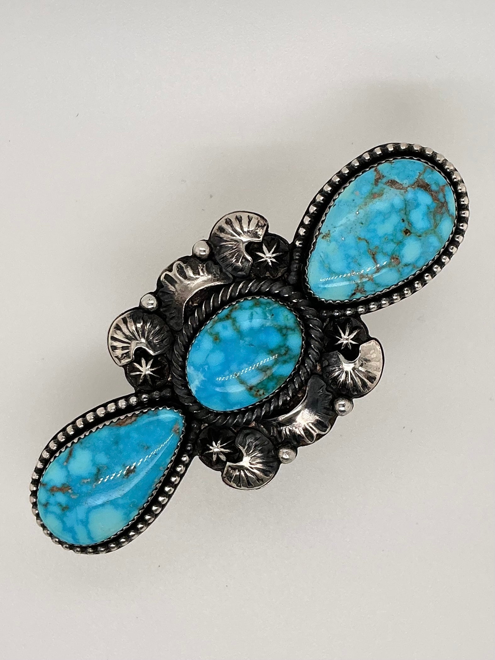 Navajo Jewelry, Pottery & Art Wind River Trading Santa Fe, New