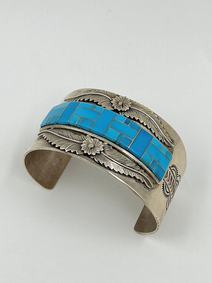 Pawn Navajo Sleeping Beauty Turquoise Inlaid Leaf Design Cuff Bracelet