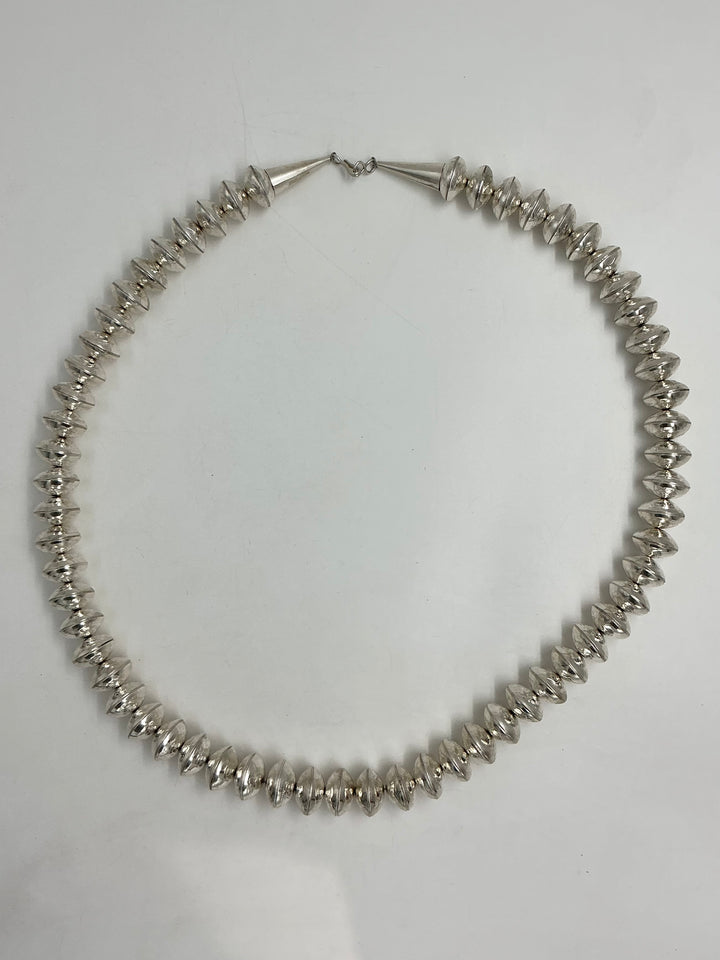 Large Traditional Navajo Bench Bead Necklace 28”