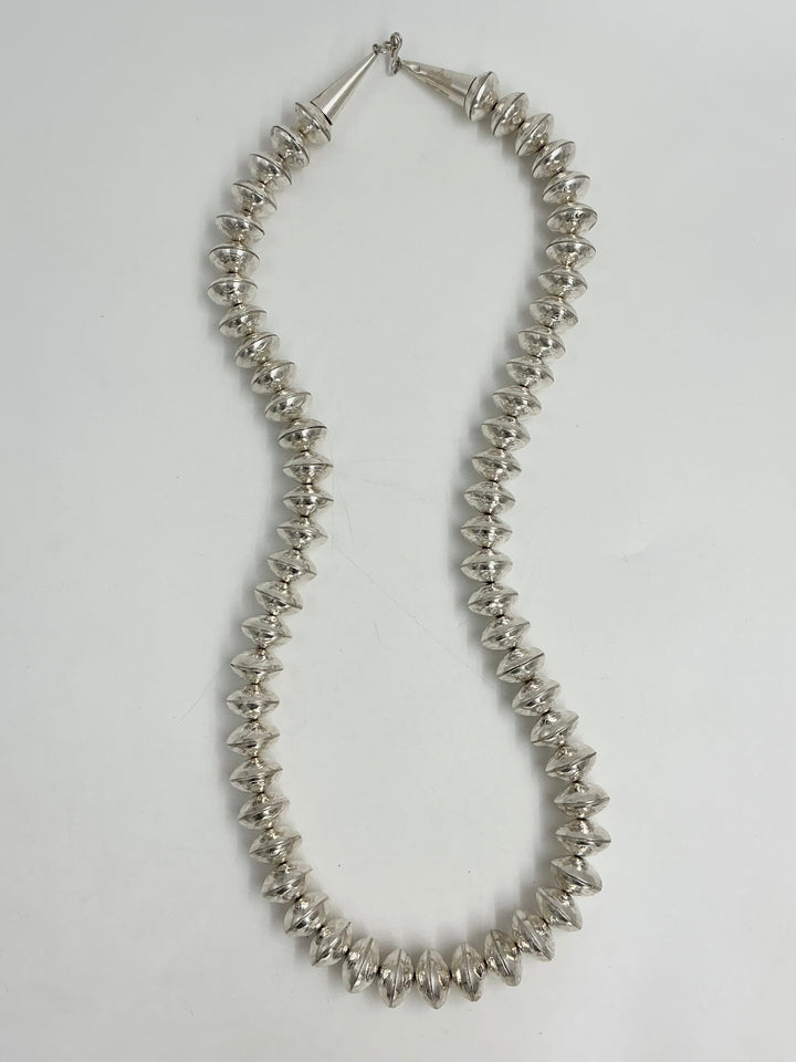 Large Traditional Navajo Bench Bead Necklace 28”