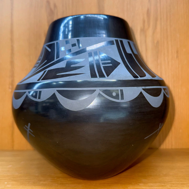 Erik Fender (Sunbird) Black Clay Feather Pot San Ildefonso Pueblo
