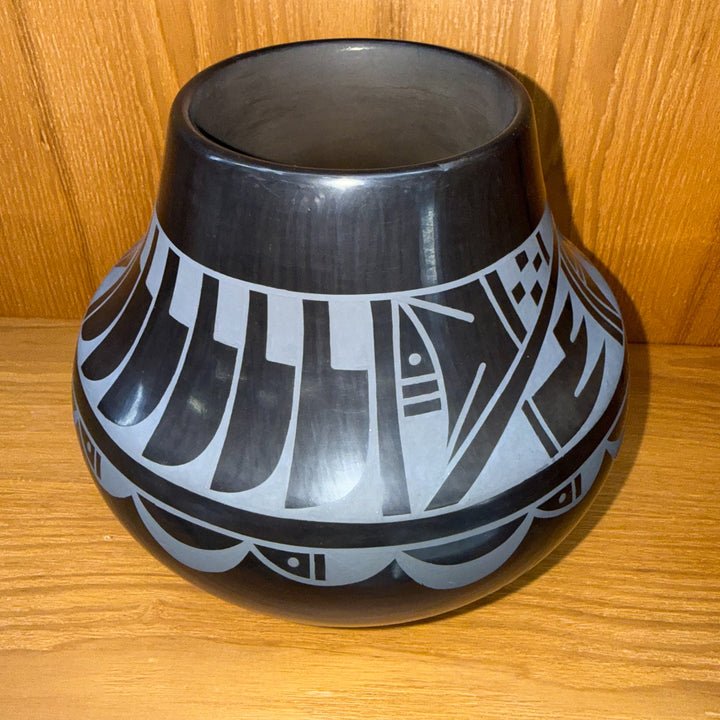 Erik Fender (Sunbird) Black Clay Feather Pot San Ildefonso Pueblo
