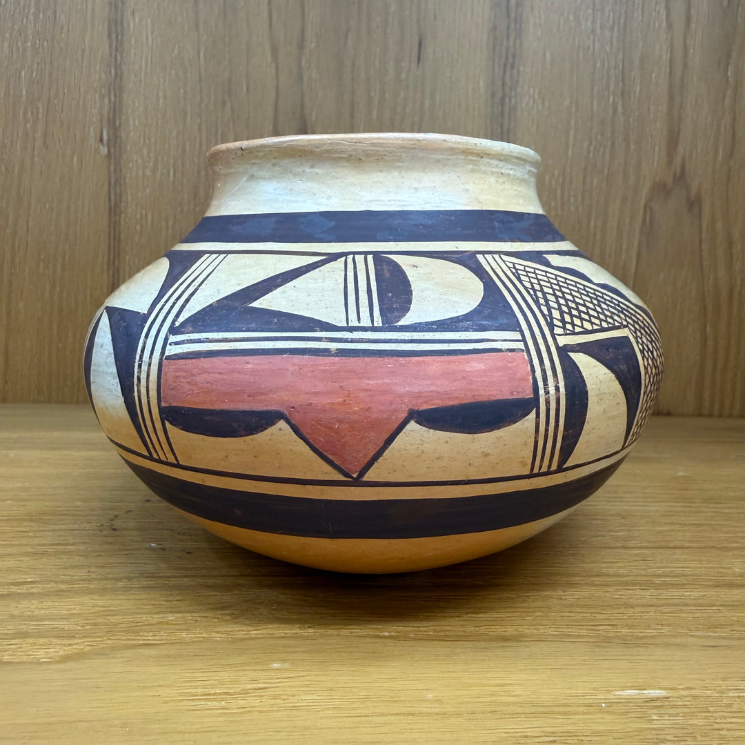 Fannie Nampeyo Hopi Pot
