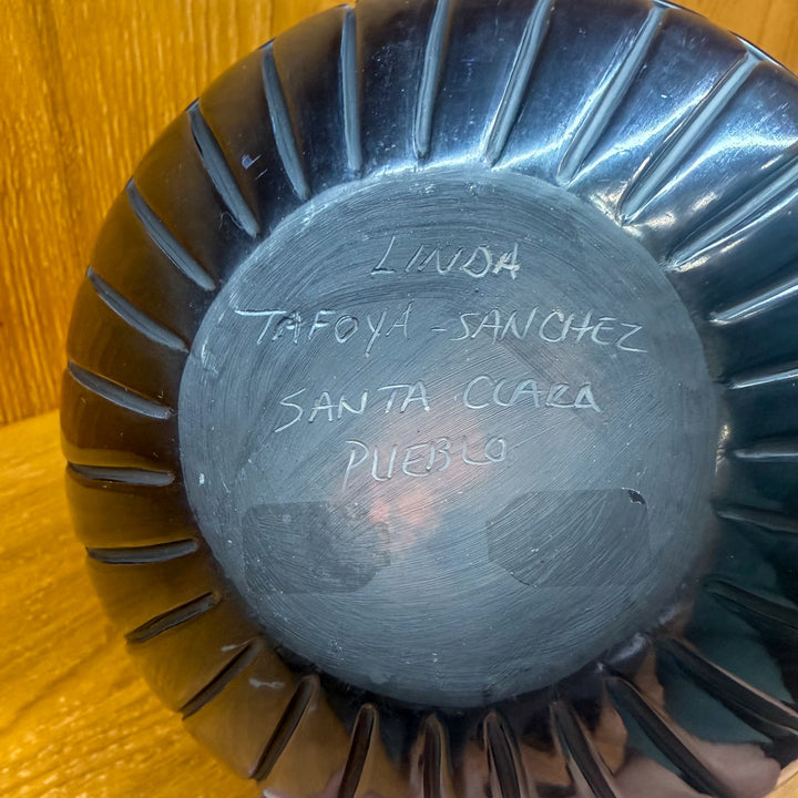 Santa Clara Pot by Linda Tafoya Sanchez
