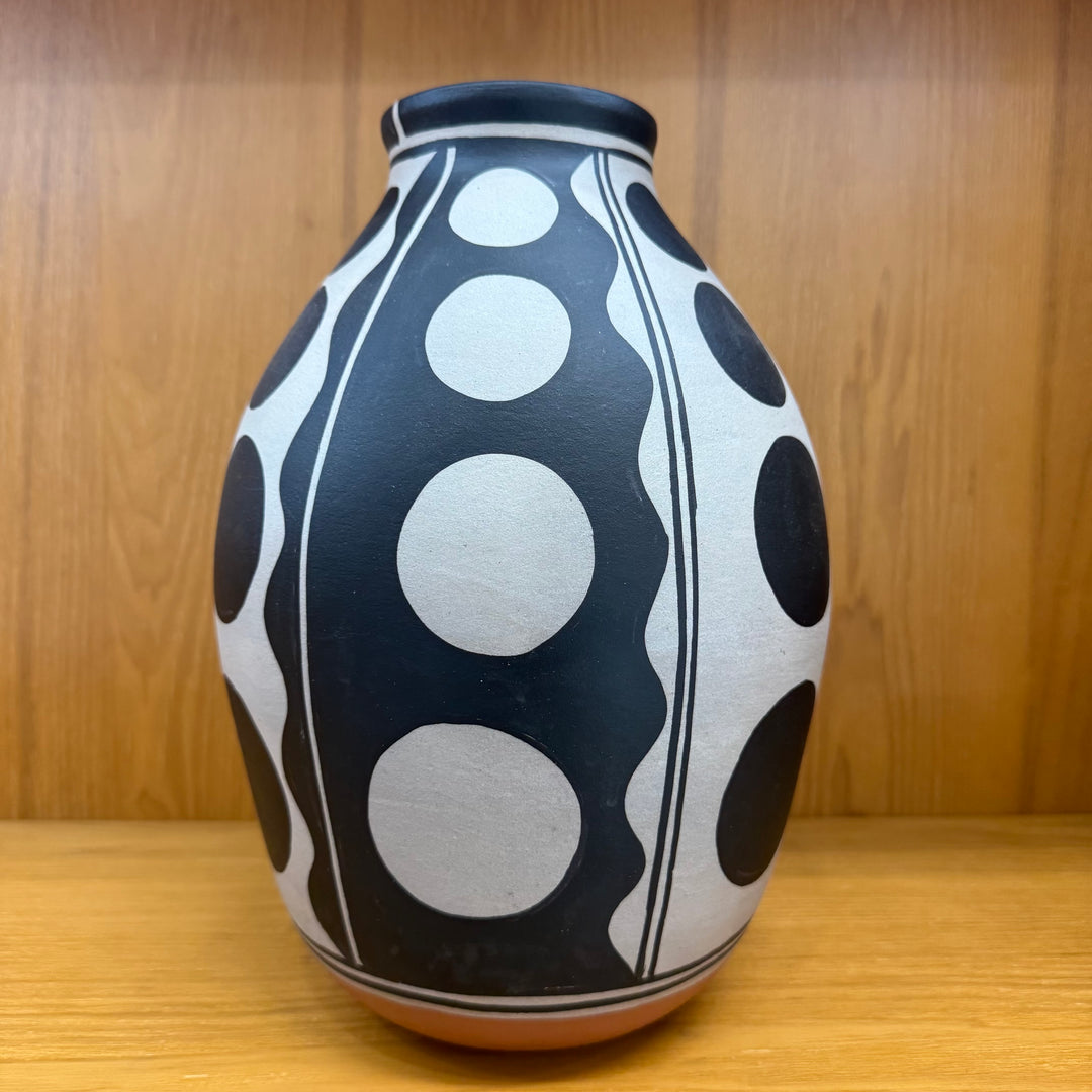 Thomas Tenorio Geometric Pot Kewa Pueblo Santo Domingo