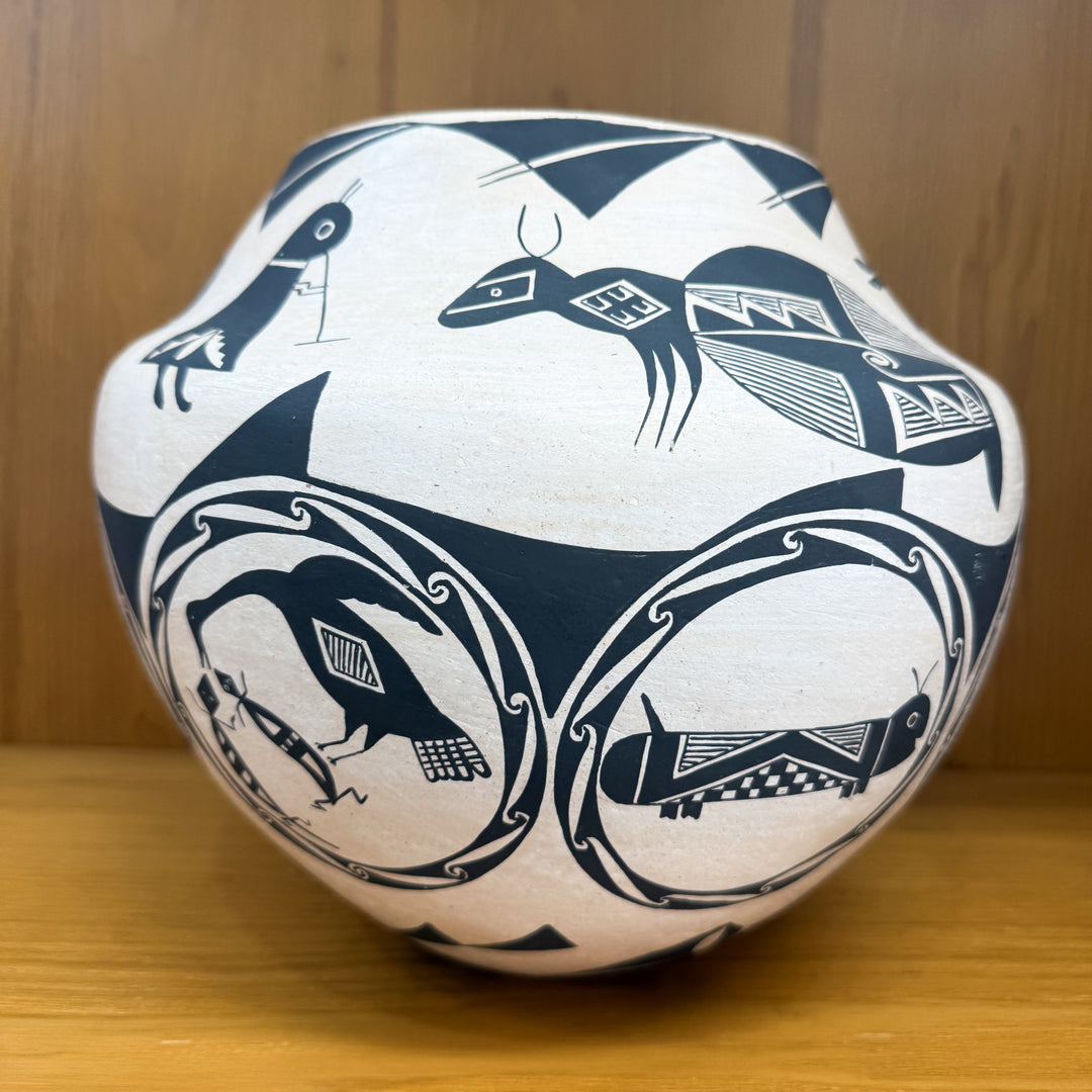 Acoma Pueblo Painted Wildlife Pot