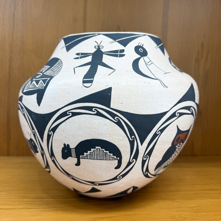 Acoma Pueblo Painted Wildlife Pot