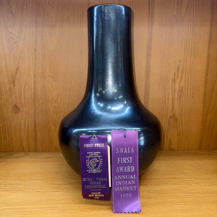 San Ildensonso 1970 Ribbon Winning Pot Indian Market & Ceremonial by Rose Gonzales