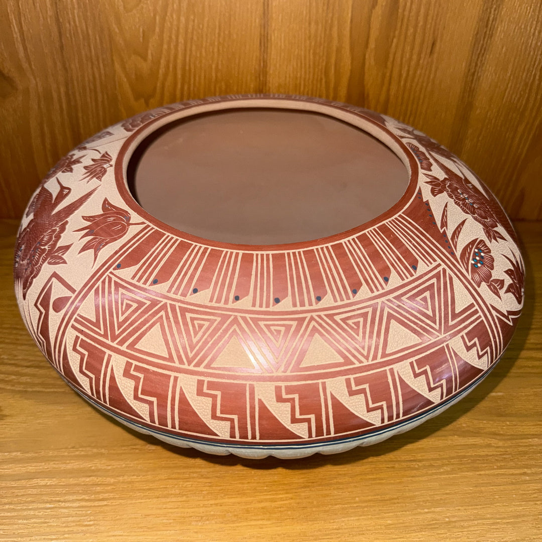 Helen Tafoya Henderson Hummingbird Pot 1992 Jemez Pueblo