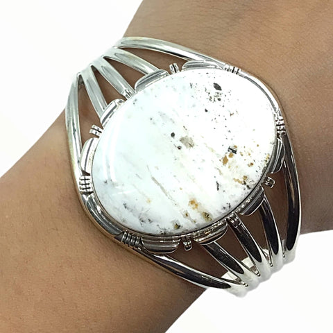 Image of Native American Bracelet - Large Navajo White Buffalo Round Stone Sterling Silver Cuff Bracelet - LMY - Native American