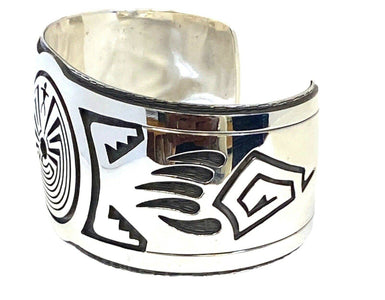 Native American Bracelet - Navajo "Man In The Maze" Bracelet - C. Peterson
