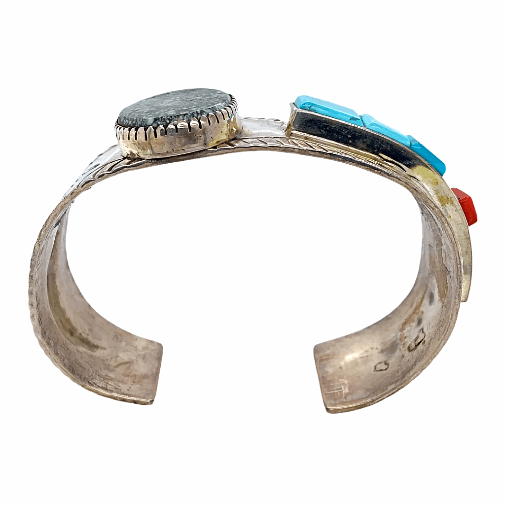 Modern native american jewelry deals