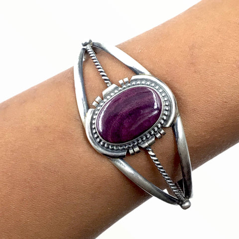 Image of Native American Bracelet - Navajo Purple Spiney Oyster Sterling Silver Twist Wire Bracelet - Sheila Becenti - Native American