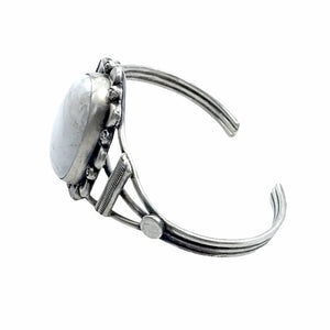 Native American Bracelet - Navajo White Buffalo Oval Sterling Silver Twist Wire Bracelet - Sheila Becenti - Native American