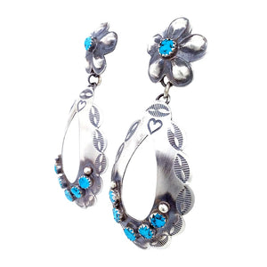 Native American Earrings - Navajo Kingman Turquoise Oxidized Sterling Silver Flower Post Earrings - Thomas Yazzie - Native American