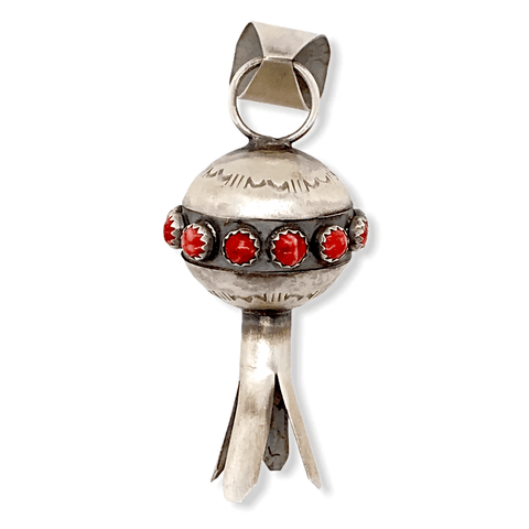 Image of Native American Necklaces & Pendants - Navajo Blossom Pendant In Red Spiny Oyster