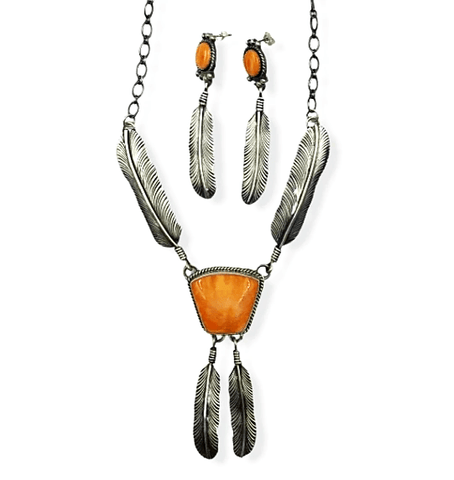 Image of Native American Necklaces & Pendants - Navajo Spiny Oyster And Sterling Silver Feather Necklace Set
