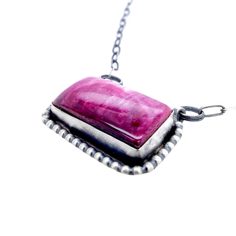 Image of Native American Pendants - Navajo Purple Spiny Oyster Sterling Silver Wide Bar Necklace - Native American