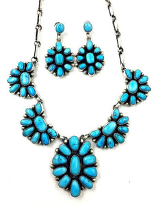 sold  Navajo Cluster N.ecklace- Kingman Turquoise - Native American