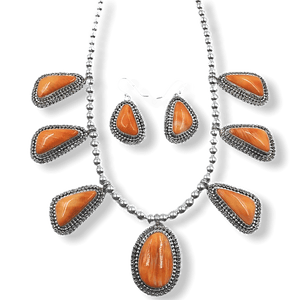 Sold Navajo Spiny Oyster N.ecklace Set - Native American